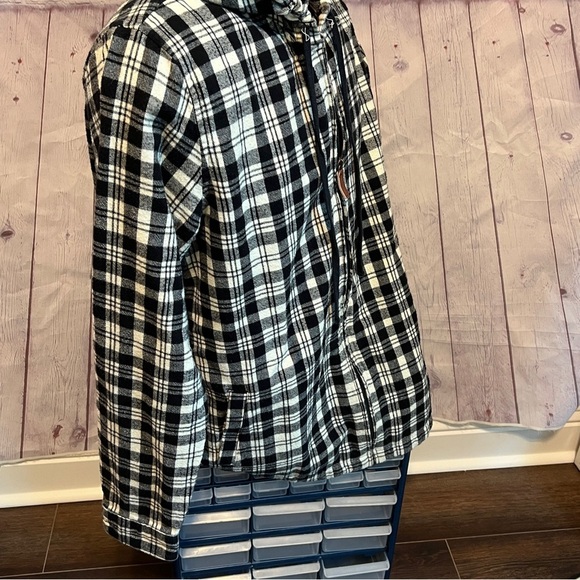 LL Bean Unisex Relaxed Fit Full Zip Flannel Plaid Hooded Jacket Size Medium - Picture 6 of 15